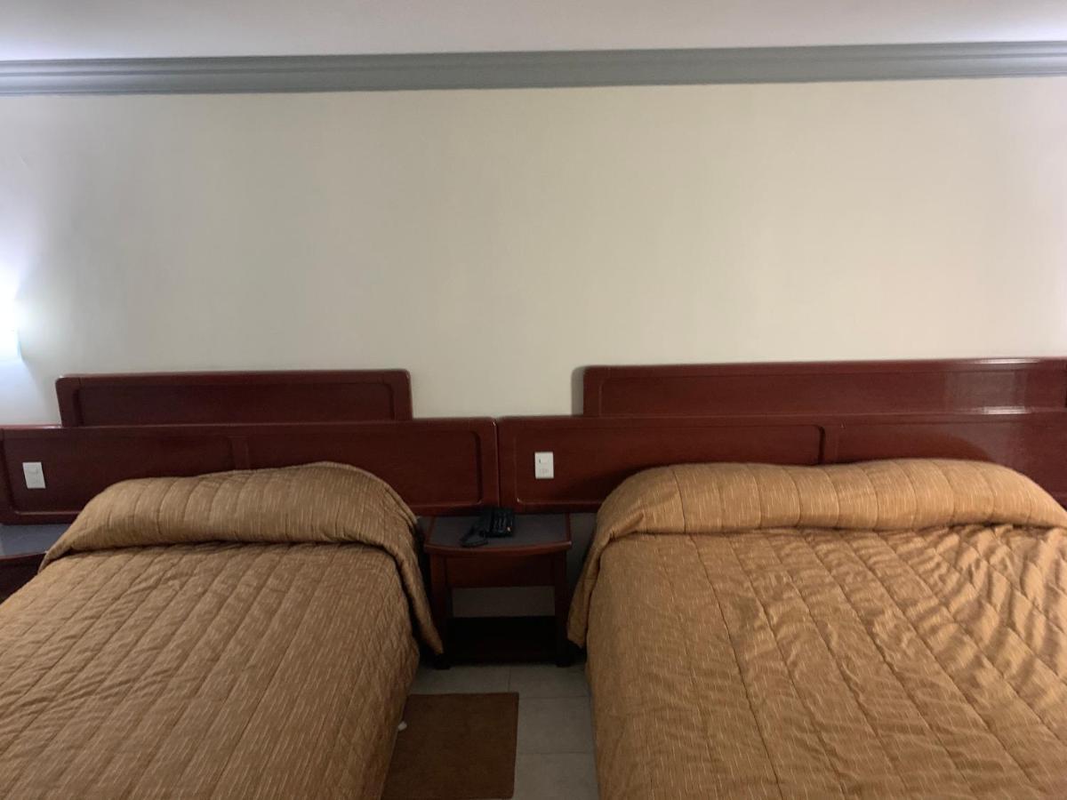 Moroleon Real Del Sur汽车旅馆 外观 照片